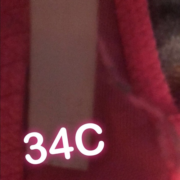 Pink VS 34C bra slight push up - Picture 1 of 4
